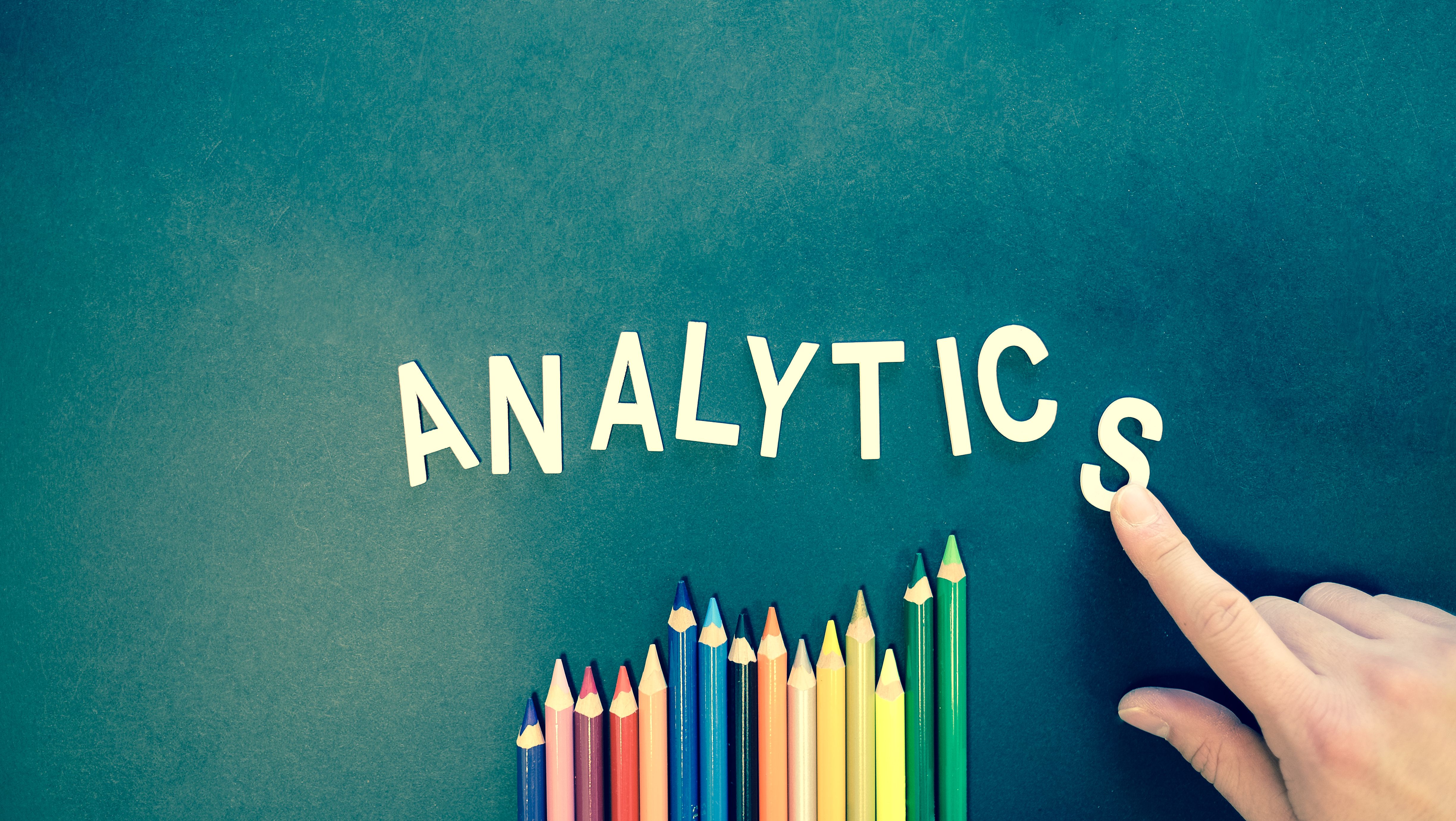 Salesforce Analytics in Peek: From Pipeline to Forecast